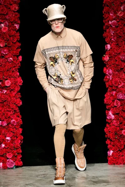 Look 38